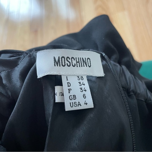 Moschino Vintage 2000s Y2K Square Neck Open Back Black Sheath Mini Dress EUC 4 - Picture 8 of 12